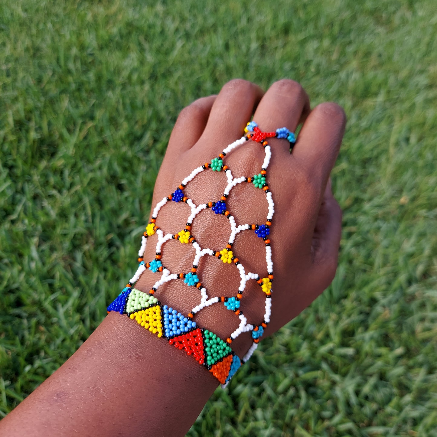 Beaded Zulu glove