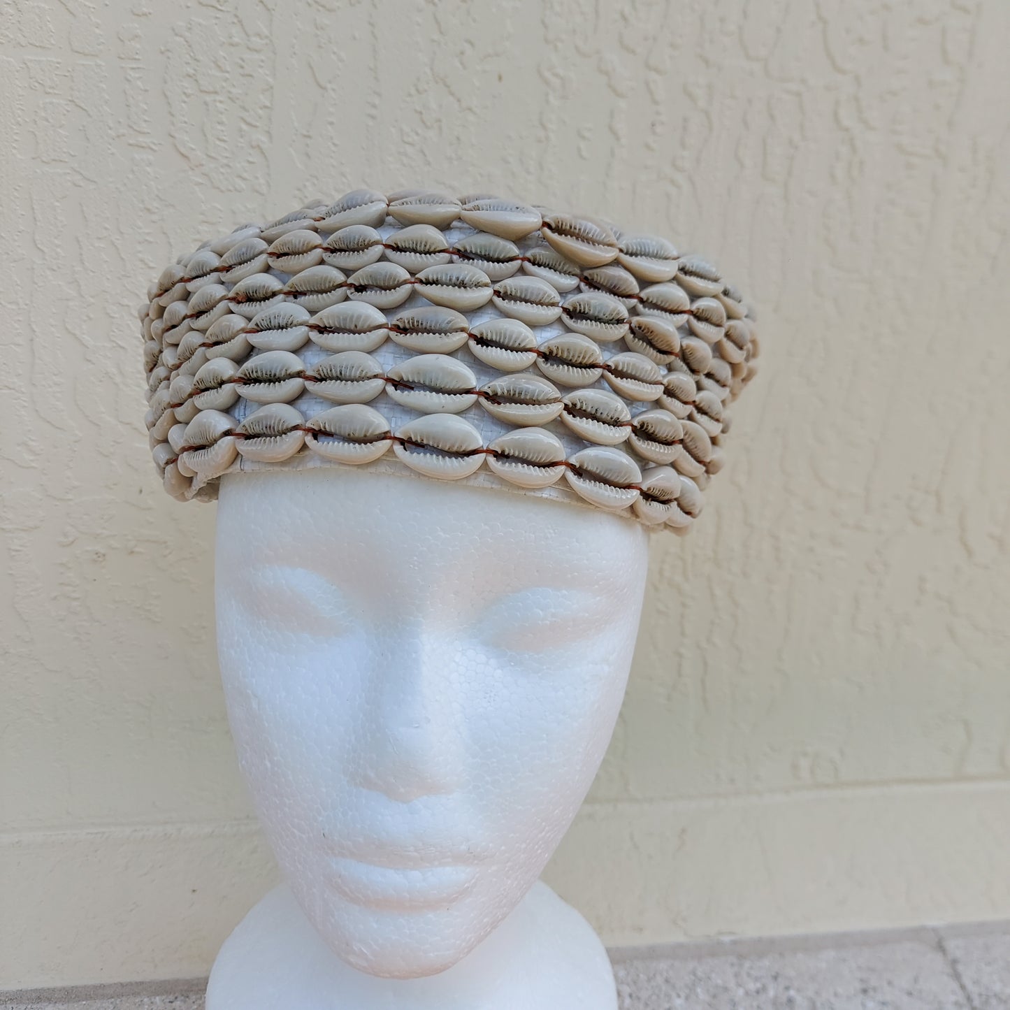 Cowrie Shell Makhosi Crown
