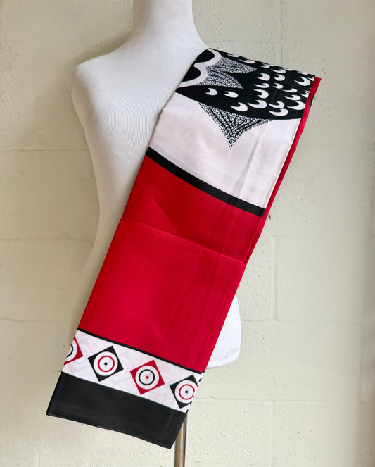 Fish Ibhayi lamadlozi. Ancestral fabric