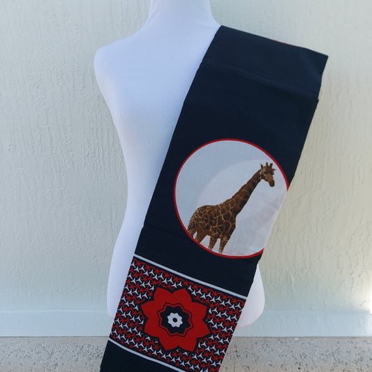 Giraffe Ibhayi lamadlozi. Ancestral fabric
